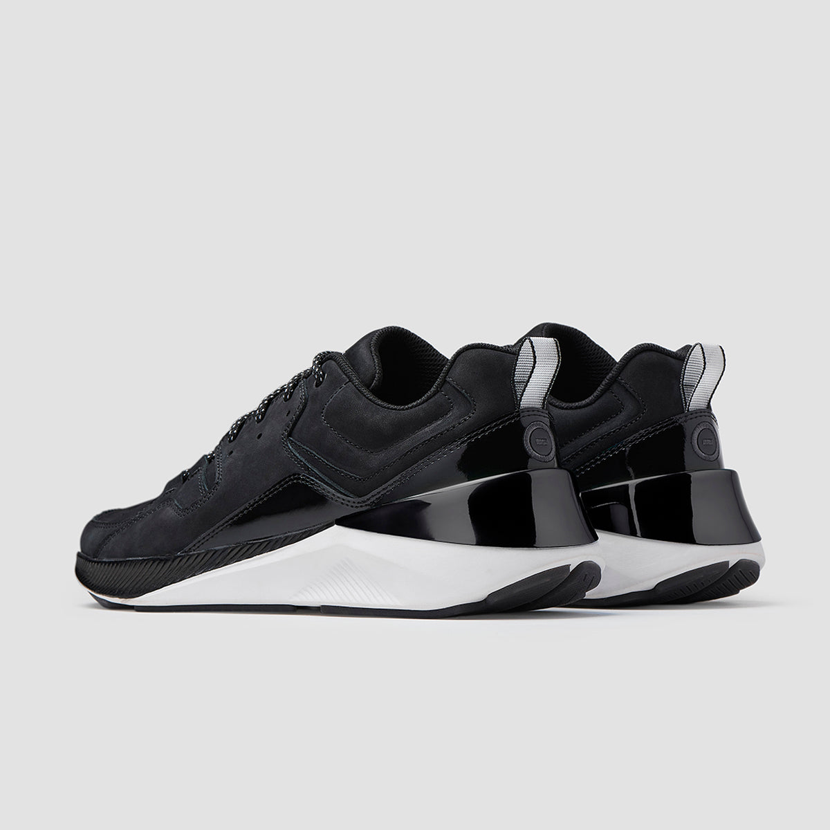 SHUGO Zero Trainer in Jet Black