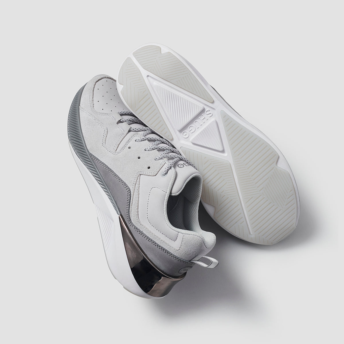 SHUGO Zero Trainer in Nardo Gray