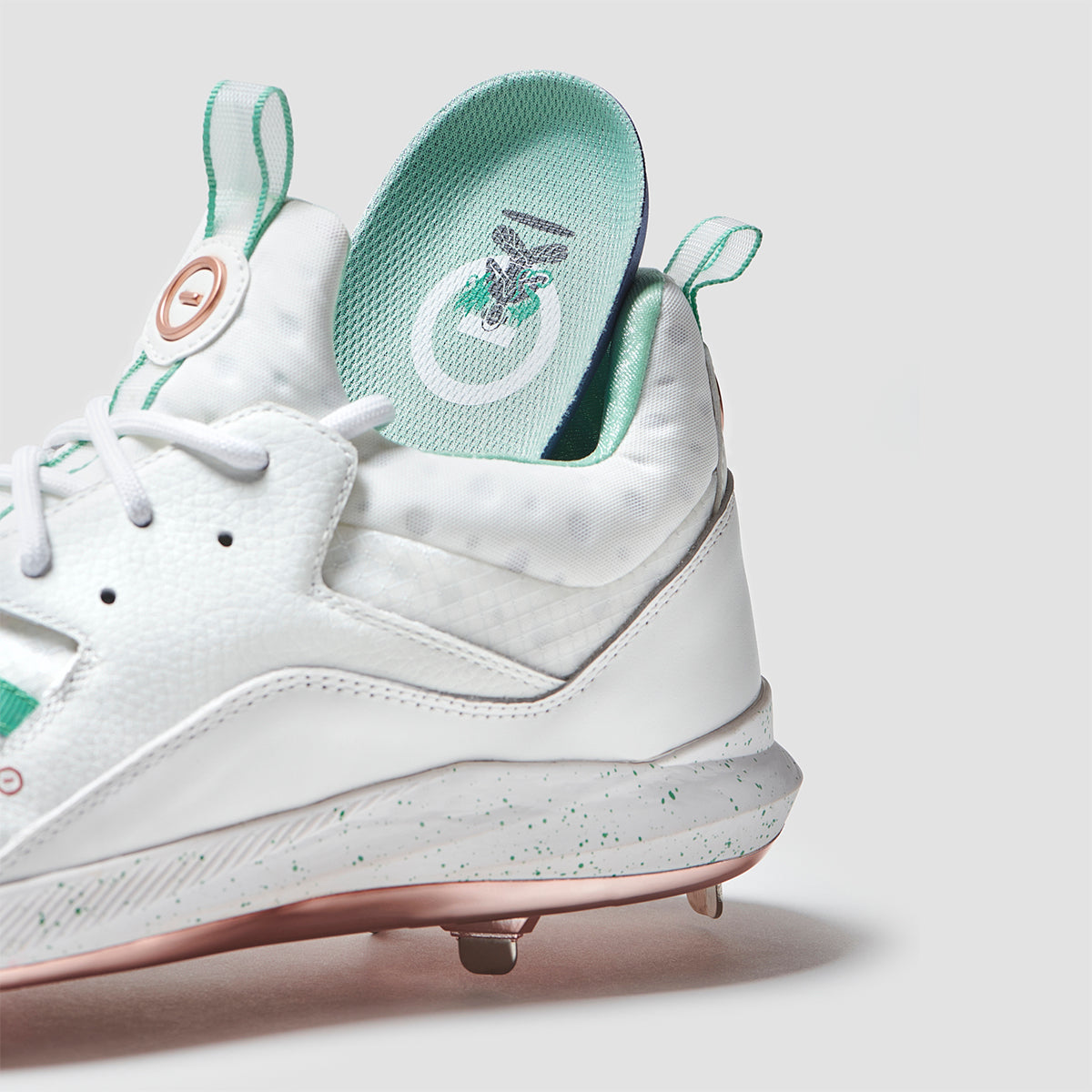 SHUGO Zero baseball cleat in Sweet Mint